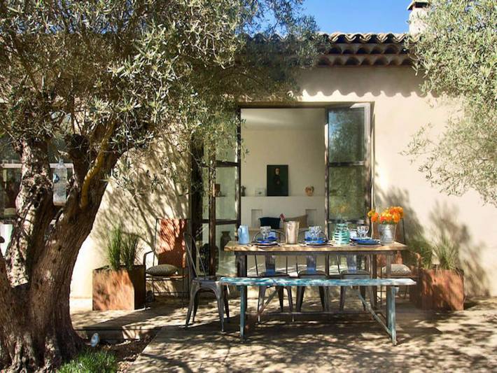 Gîte pour 8 personnes, avec jardin ainsi que piscine et terrasse, adapté aux familles à Lauris - 2