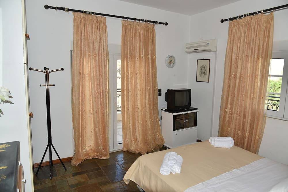 Irene's Beach Front House in Regionalbezirk Ostattika