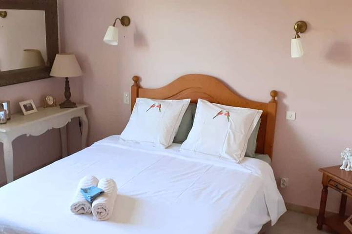 Location de vacances pour 6 personnes à Saint-Julien-du-Serre - 2