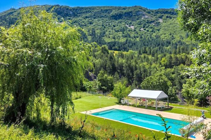 Villa for 5 people, with garden and terrace - 1