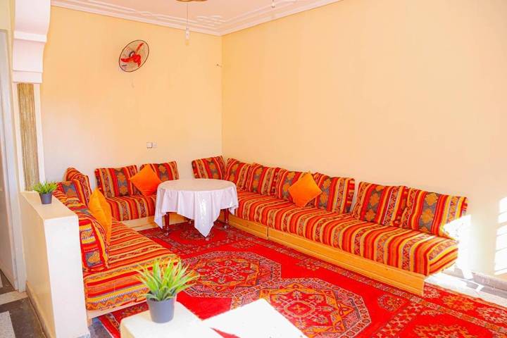 Appartement de vacances pour 5 personnes, avec terrasse ainsi que vue et jardin, animaux acceptés