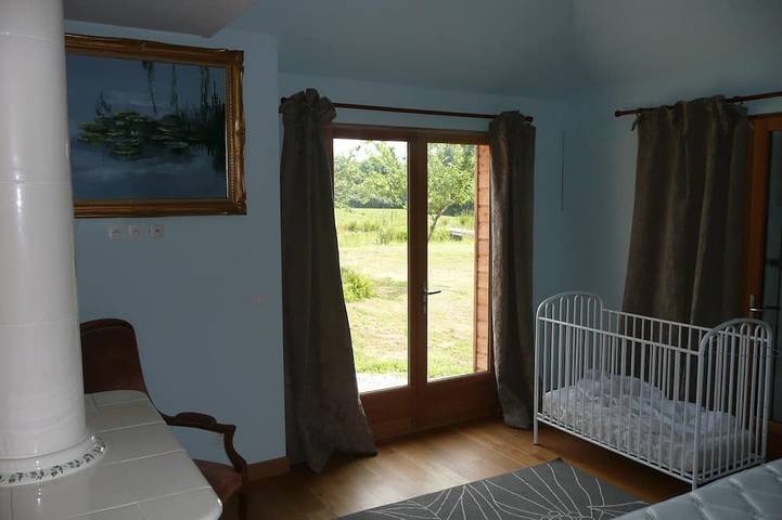 Gîte pour 7 personnes, avec terrasse et jardin dans Villeneuve-en-Perseigne - 3