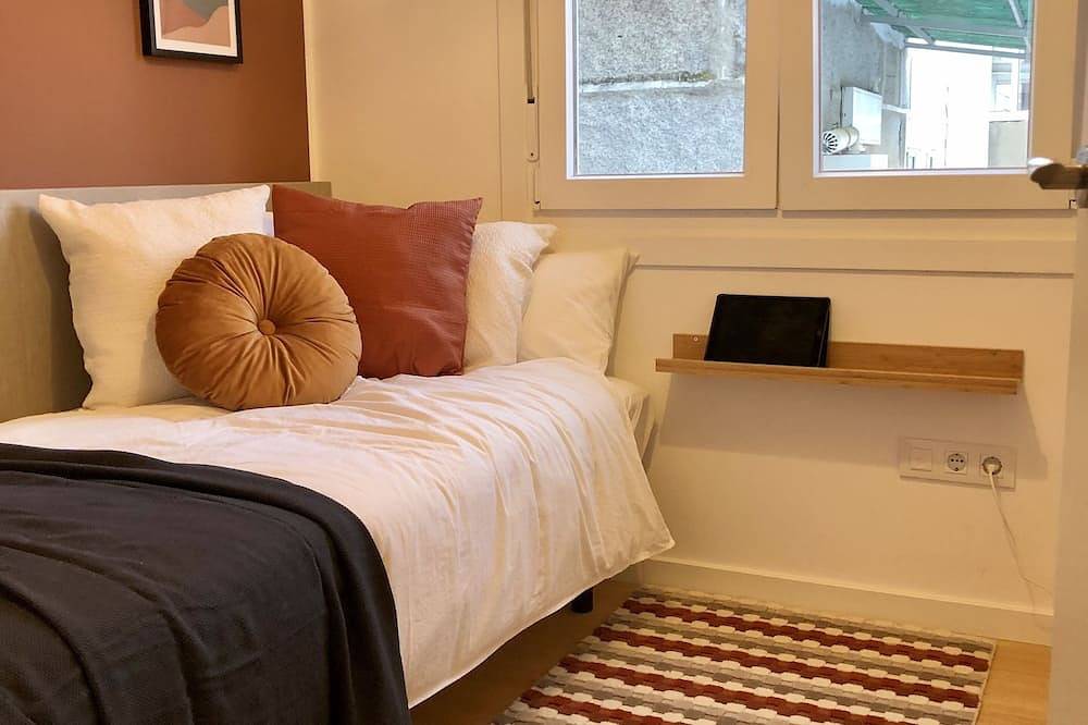 Entire apartment, Downtown in Ourense, Ourense Region