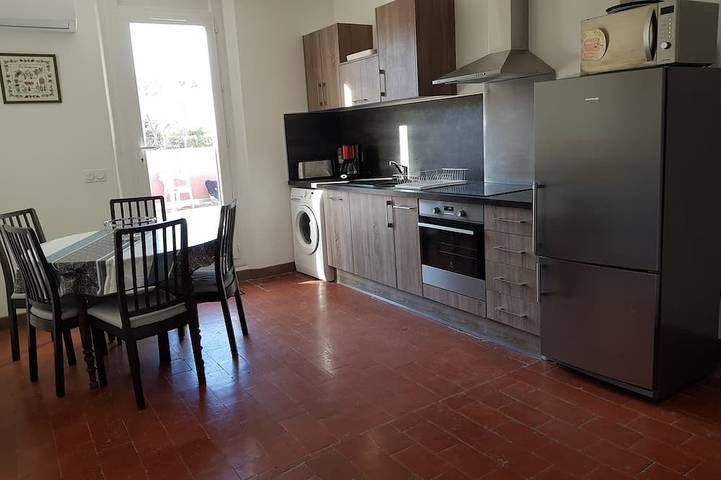 Gîte pour 4 personnes, avec terrasse à Paziols - 4