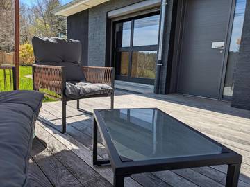 Location de vacances pour 3 personnes, avec jardin ainsi que piscine et jacuzzi à Meymac