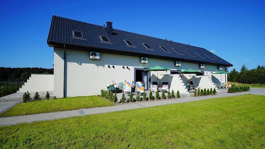 Dom dla 4 osób, z ogród i taras, zwierzęta dozwolone w Mielenko