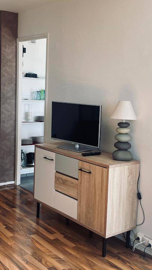 Gîte pour 2 personnes, avec vue à Bron