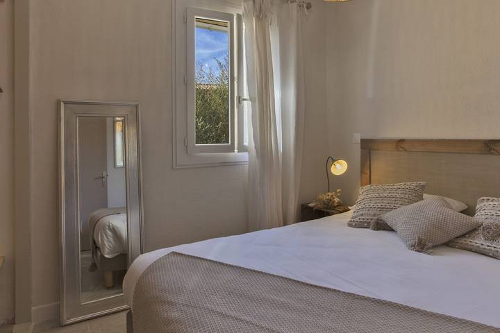 Gîte pour 4 personnes, avec piscine et jardin, animaux acceptés à Calvi - 3