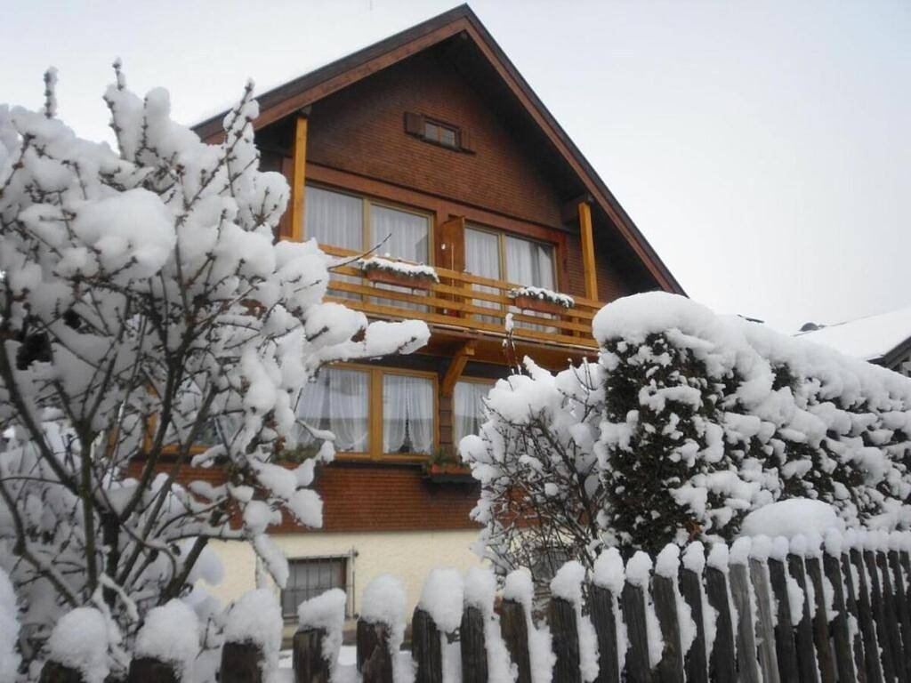 Holiday apartment in Oberstdorf with balcony in Oberstdorf, Bayerisch Schwaben