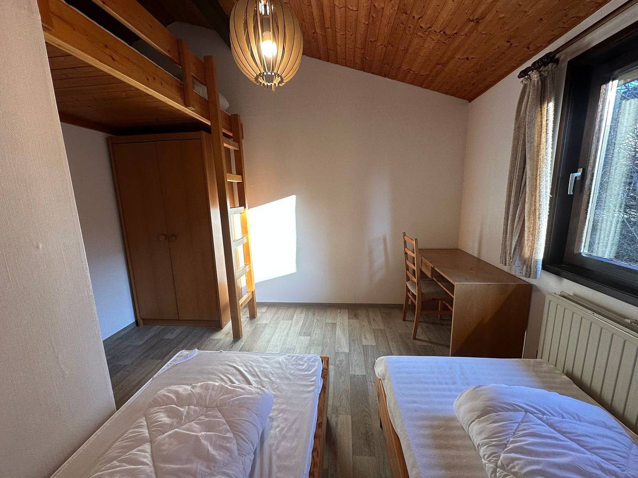Voll ausgestattetes Ferienhaus "Robinson" Nr.123 mit überdachter Terrasse in Waldbrunn, Neckar-Odenwald-Kreis
