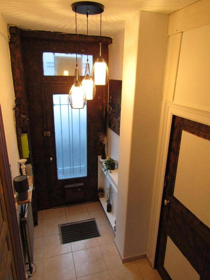 Double Room with Private Bathroom in Beauvais, Oise