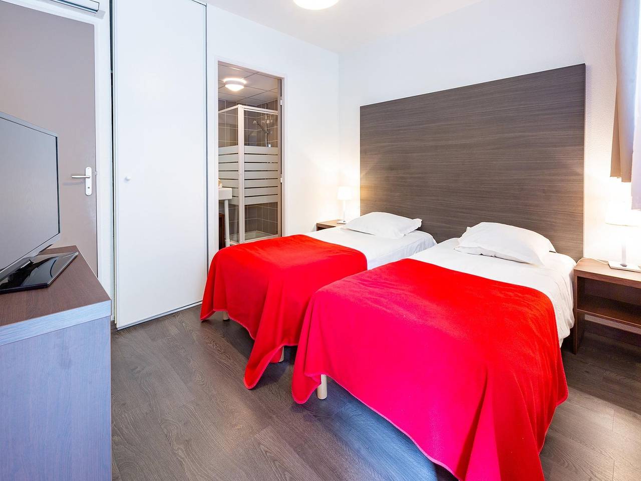 Apartamento entero, Habitación doble cerca del Mont-Saint-Michel in Roz-sur-Couesnon, Bahía del Monte Saint-Michel