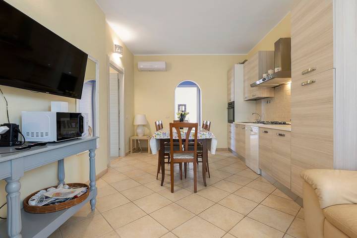 Ganze Wohnung, Ferienwohnung "Elga" mit Garten & WLAN in Crabonaxa/Villasimius, Villasimius