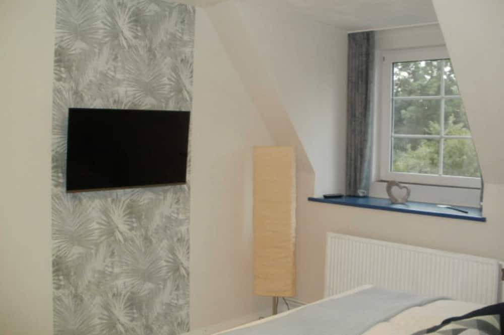 Ganze Wohnung, Haupthaus - Ferienhof Jensen: für kleine und große Gäste in Großenwiehe, Grünes Binnenland