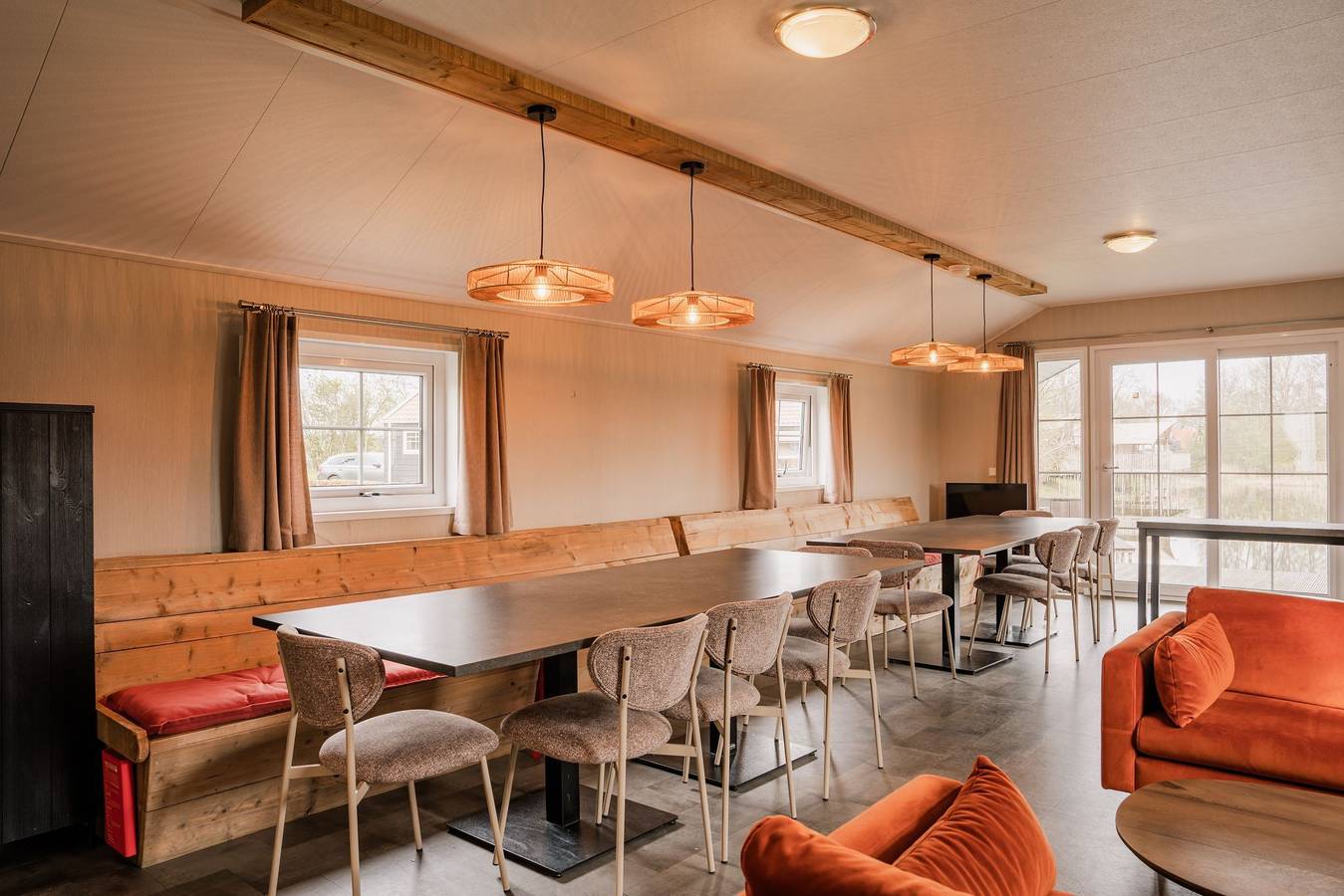 Vakantiepark Eigen Wijze — Gruppenaufenthalt für 16 Personen (4 Vierpersonenlodges + Gruppenlodge) in Bant, Ijsselmeer