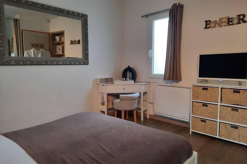 Le Mas Blanc chambre avec terrasse privée in Malves-en-Minervois, Région de Carcassonne