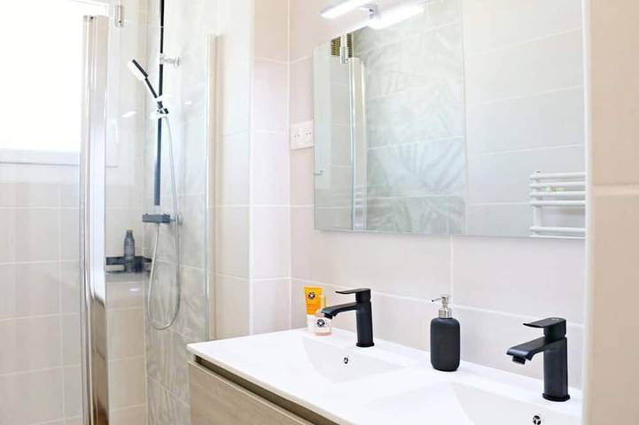 Entire apartment, Air'baby - 1 à 6 Personnes - Colomiers Centre in Colomiers, Toulouse region