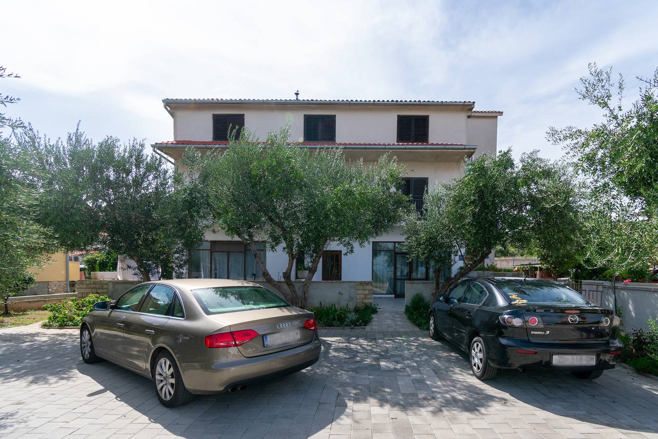 Ganze Wohnung, 2-Zimmer-Ferienwohnung mit Terrasse und Meerblick Tkon, Pasman A-16275-a in Tkon, Pasman