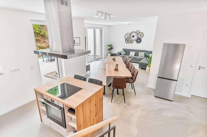 Ferienhaus für 11 Personen, mit Balkon - 1