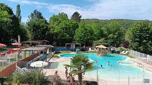 Résidence mobile confort Acacias 4 pers avec Terrasse bois semi-couverte 18 m² 4 personnes in La Cassagne, Périgord Noir