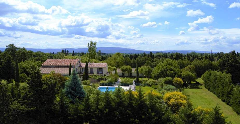 Gîte pour 2 personnes, avec Terrasse ainsi que Jardin et Piscine à Monteux - 4