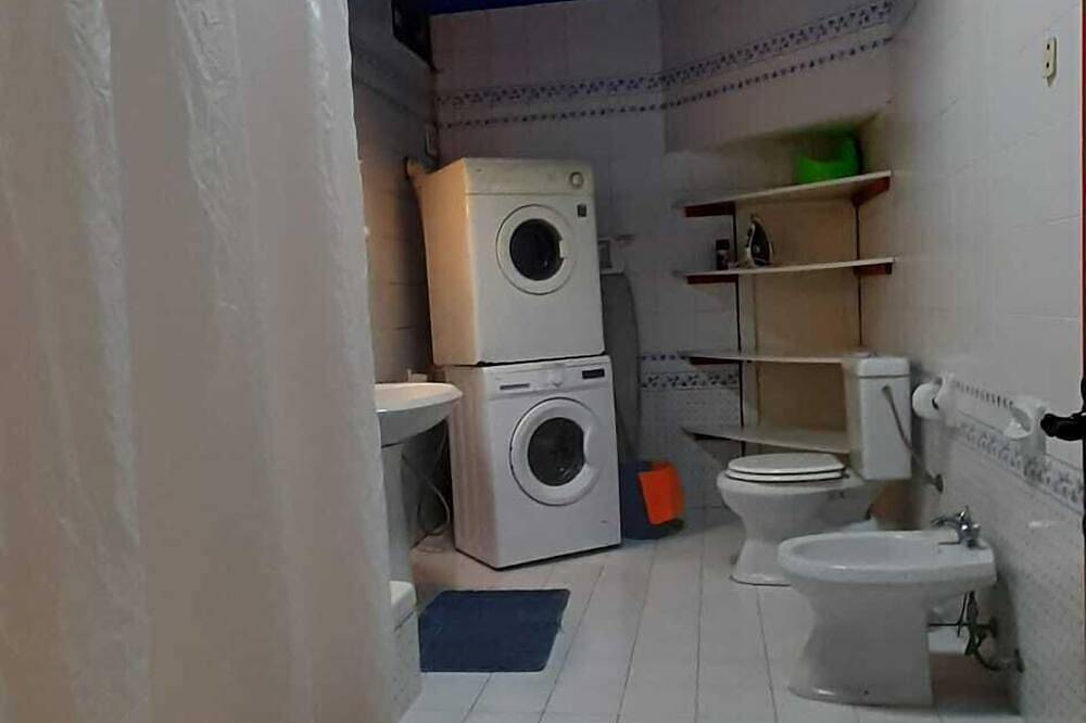 Ganze Wohnung, Farben - eine märchenhafte Kulisse, Apartment 3 Orange in Swieqi, Insel Malta