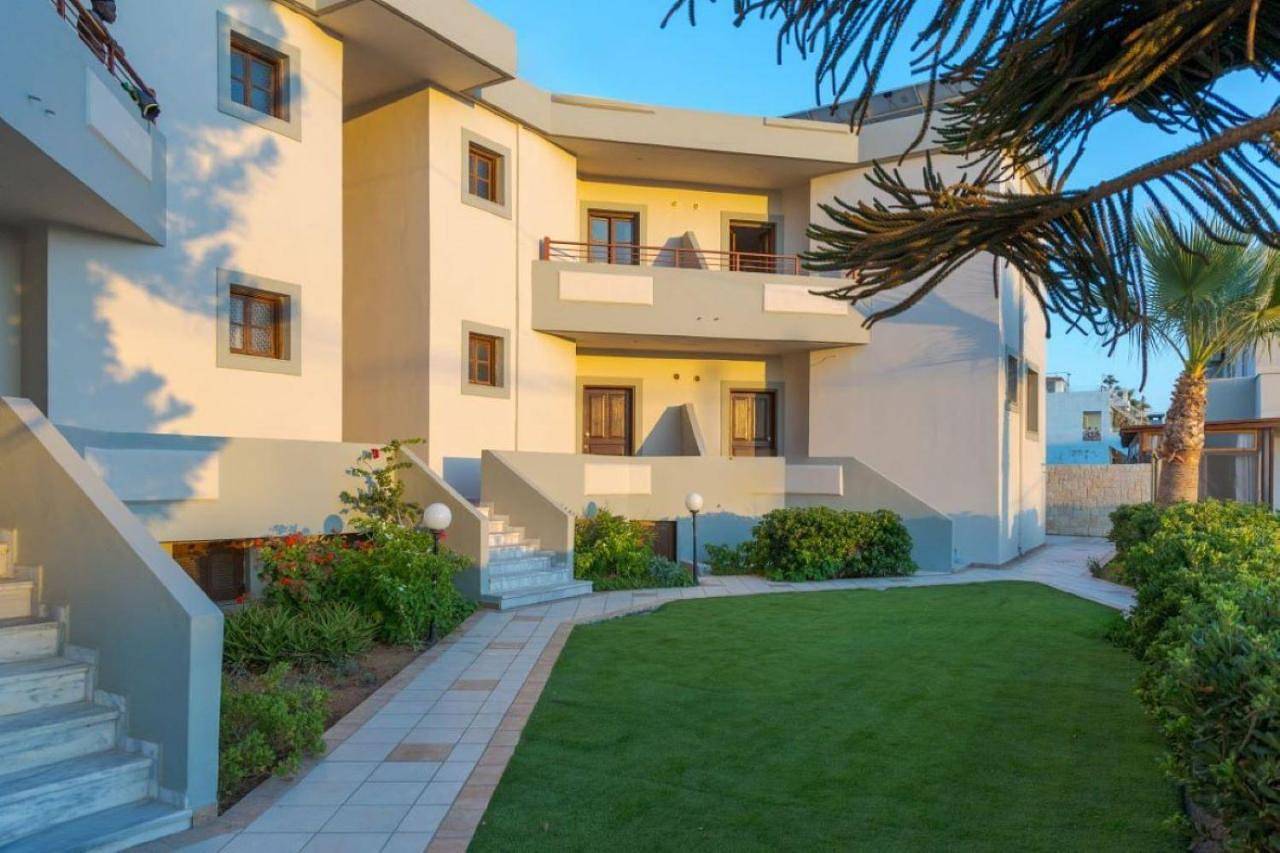 Apartment with Balcony in Gouves, Région d'Iraklio-Héraklion