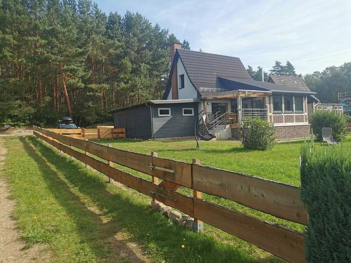 Ferienhaus für 4 Personen, mit Terrasse und Garten sowie Seeblick in Lübberstorf