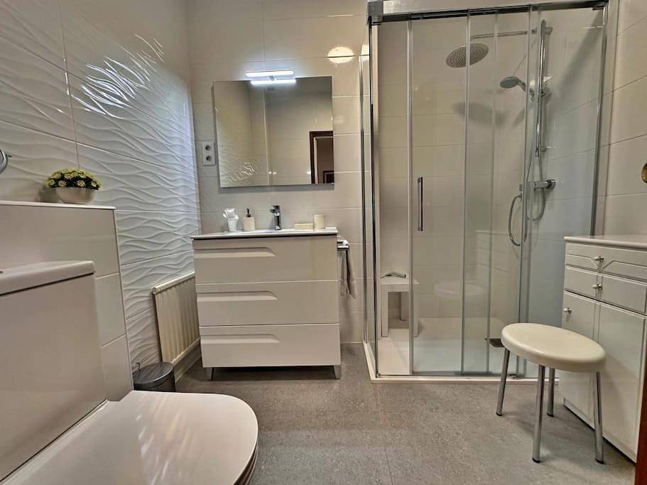 Appartement entier, Three-Bedroom Apartment in Andorre-la-Vieille, Grandvalira