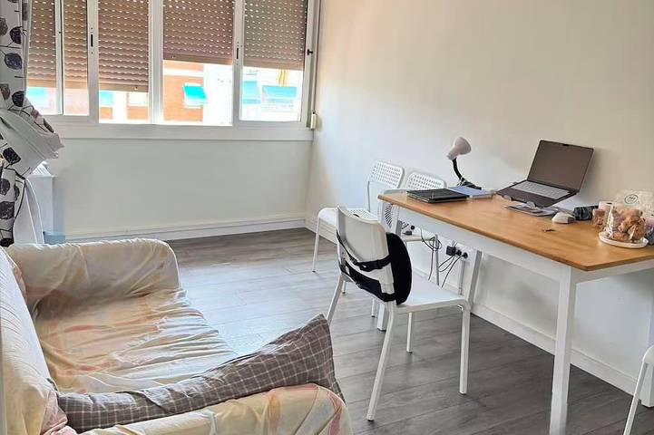 Ganze Wohnung, Lili's Apartment in Cornellà de Llobregat, Baix Llobregat