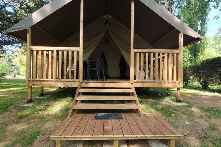 Mobil home pour 4 personnes à Le Change