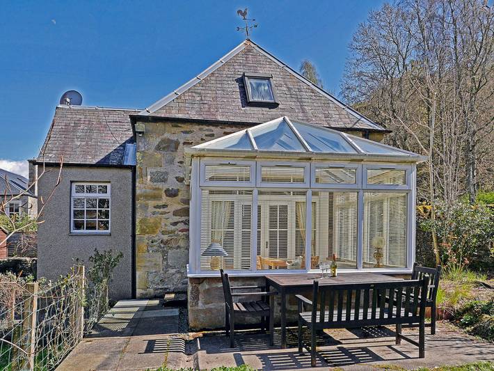 Cottage for 3 people, with garden, with pets in Perthshire
