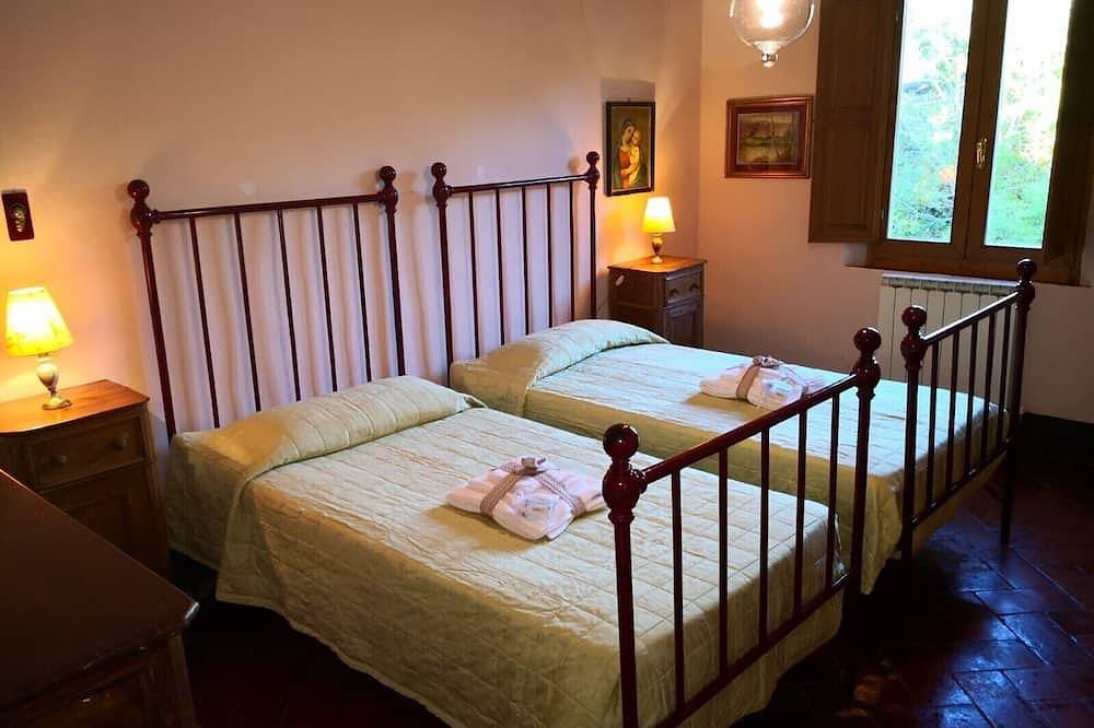 Podere Il Boschetto - Luxury Estate in Siena in Siena, Siena Province