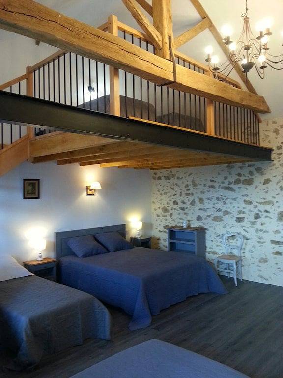 Chambre d’hôte pour 6 personnes, avec jardin dans les Pays de la Loire - 3