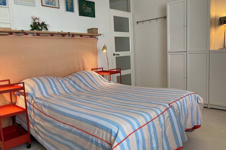 Ganze Wohnung, Lovely spacious apartment 75 sq meter in quiet area in center Amsterdam in Holländische Küste
