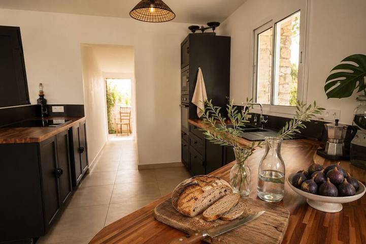 Maison de campagne pour 6 personnes, avec Jacuzzi et Jardin à Jonquières - 3