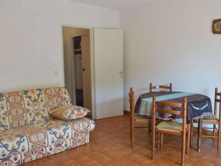 Gîte pour 4 personnes, avec piscine, animaux acceptés dans Plage de la Baumette - 2