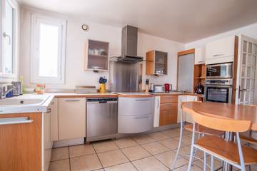 Maison De Vacances pour 10 Personnes dans La Garde, Région de Toulon, Photo 4