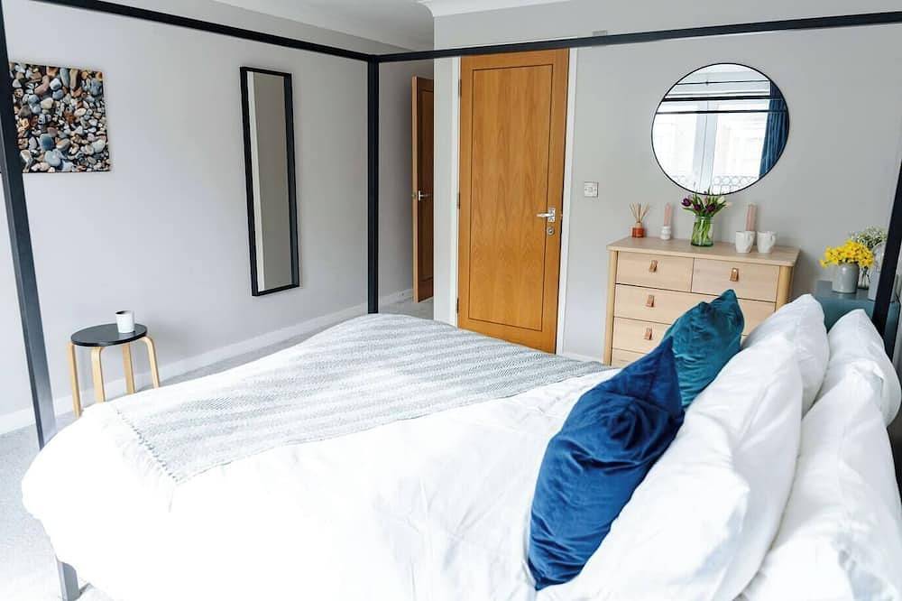 Ganze Wohnung, Seaside Margate Apartment 2 Bedroom, 2 bathrooms, En-suite with Parking by Adliv in Botany Bay, Kent