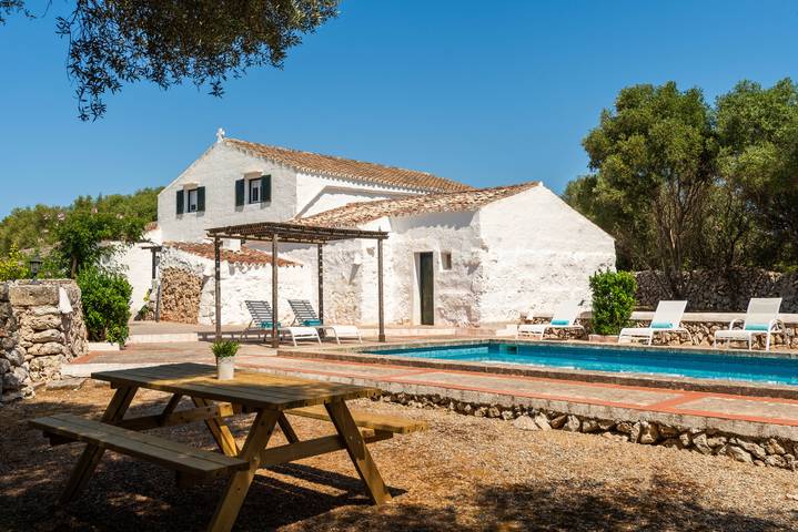 Agriturismo voor 10 personen, met tuin op Menorca