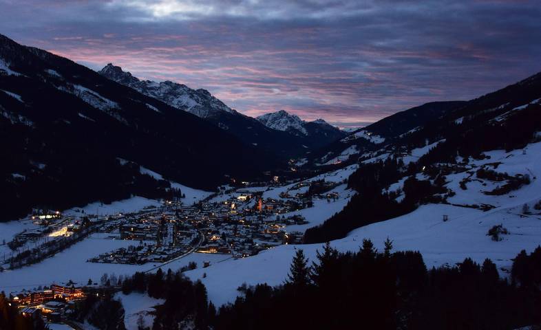 Bauernhaus für 2 Personen, mit Ausblick und Terrasse sowie Garten in Tirol - 3
