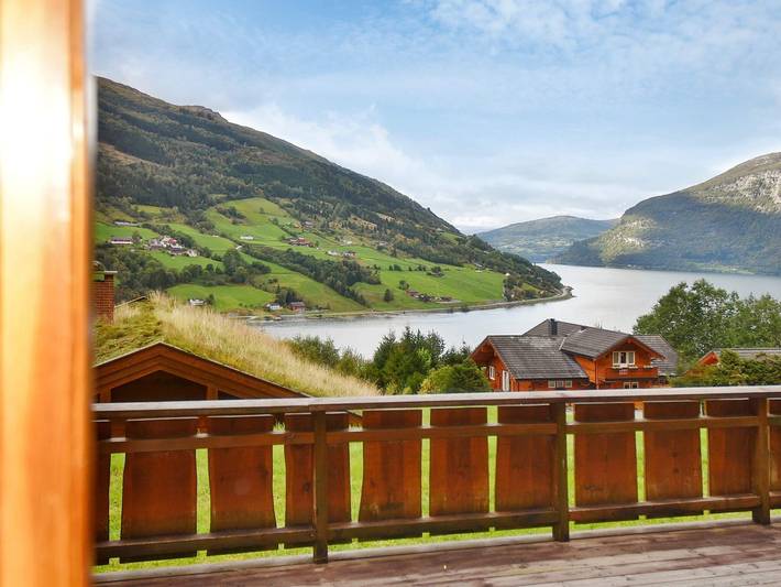 4 Personen Ferienhaus in olden in Olden, Oldevatnet