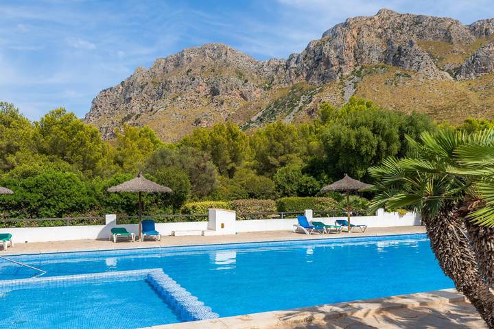 Ferienhaus mit Meerblick für 4 Personen, mit Balkon und Garten in 
