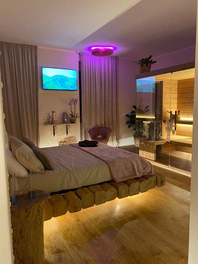 Love Space Sensory Spa & relax suite in Marino, Castelli Romani