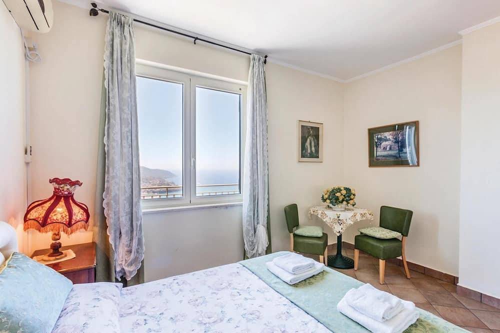 Awesome home in Agropoli Sa in Agropoli, Cilento Coast