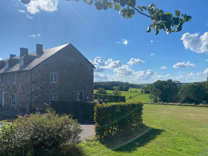 Location de vacances pour 4 personnes, avec terrasse ainsi que jardin et vue dans Banneux - 3