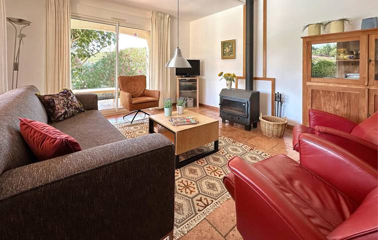 Appartement de 105 m² avec parking, jardin, piscine et vue sur la rivière in Prades-sur-Vernazobre, Région de Béziers