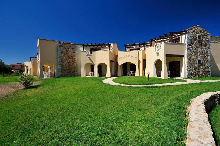 Appart’hôtel pour 4 personnes, avec balcon et jardin