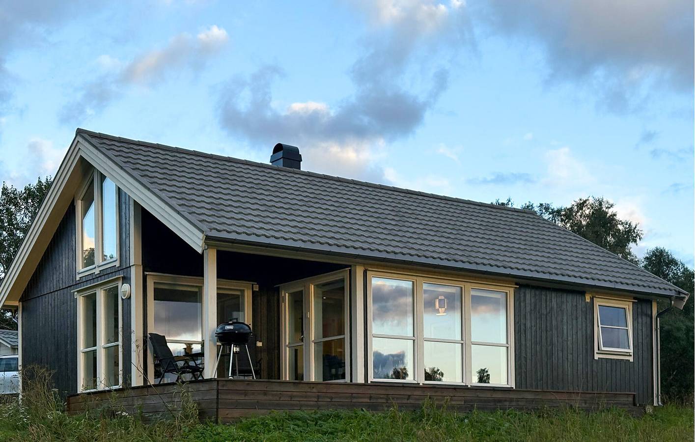 Ferienhaus für 5 Personen mit Terrasse in Vestfjorden