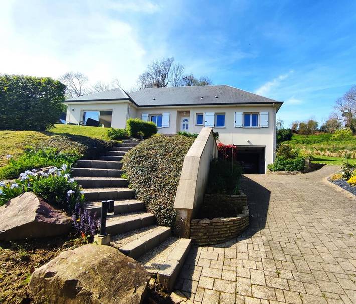 Gîte pour 6 personnes, avec Terrasse et Jardin
